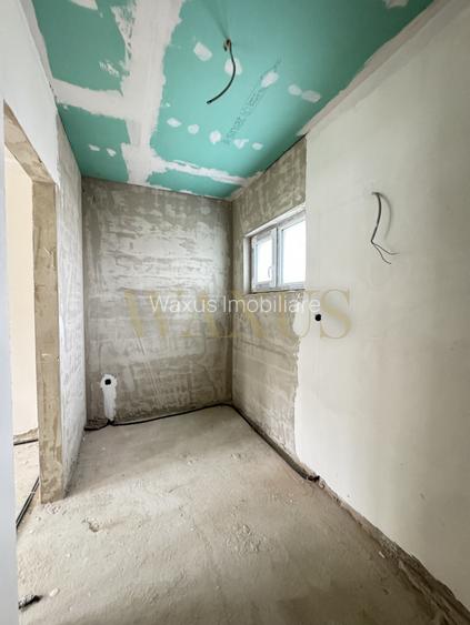 Triplex, 4 camere decomandate, P+1ET, 120 mp, curte 40 mp, 2 parcari, Urusagului - 4