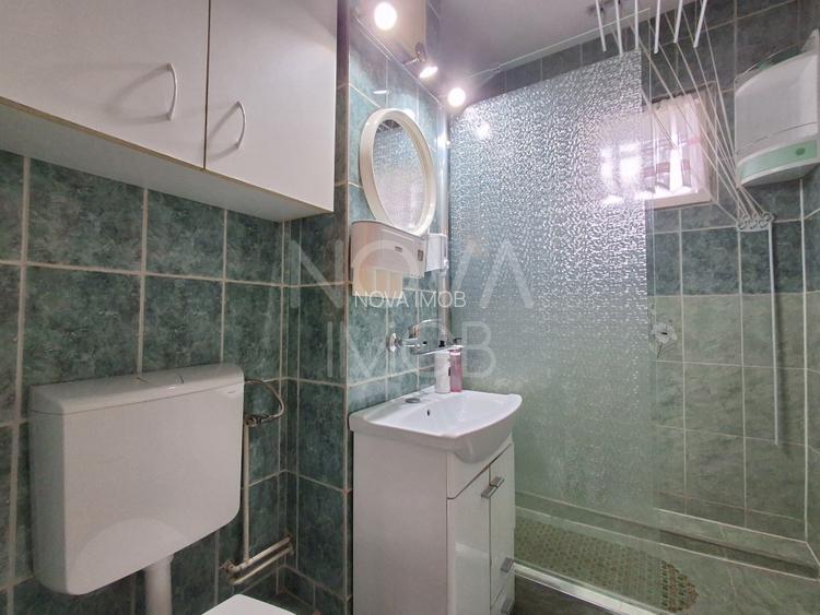 Apartament de inchiriat 3 camere etajul 4, cu lift,  Zona Vasile Aaron  - 11