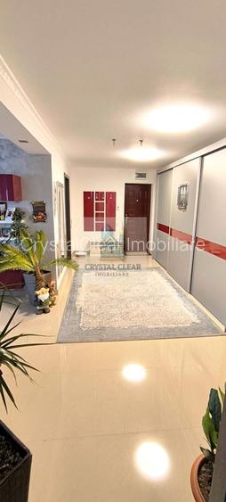 Apartament cu 3 camere + loc parcare - zona Podeni, str. Digului - 11