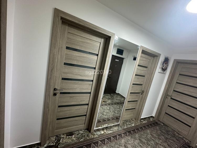 Apartament decomandat, 2 camere și balcon închis, etaj 4  zona Dâmbovița - 15