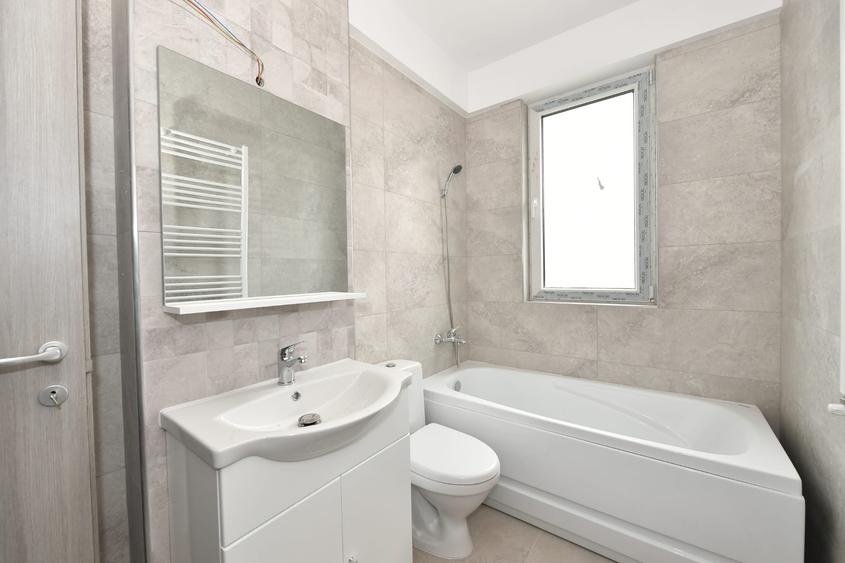 Apartament 2 camere, ansamblu nou P+3, cu lift, pret 1500mp+tva