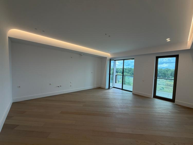 Apartament în Cortina 126,parcare inclusă,terasă 40mp
