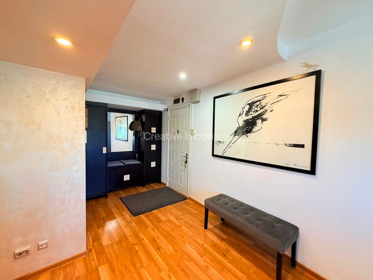 Apartament cu 4 camere transformat în 3 camere - acces imediat Podu Roș/Palas