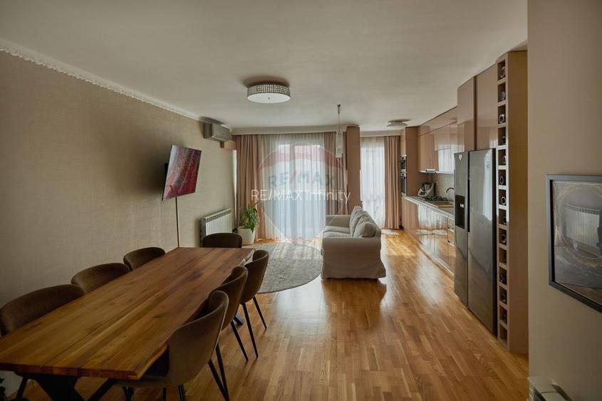 De vânzare apartament cu 3 camere, 2 bai, garaj Andrei Muresanu Sud - 3