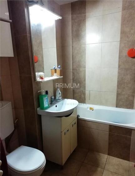 LIPOVEI - PARTER INALT - 3 cam - 2 bai - centrala proprie - BOXA - 5