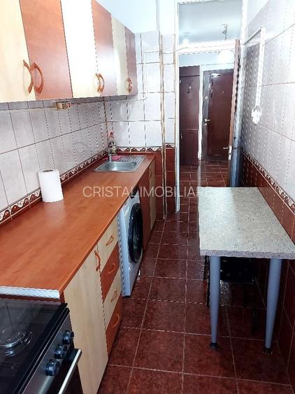 Garsoniera mobilata complet, etaj 6/10, 2 lifturi, zona Mega Mall - 7