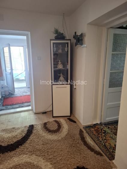 Casa renovata 4 camere in Nadlac - 8