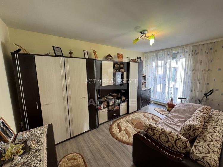 Apartament cu 3 camere  || str Florilor  - 3