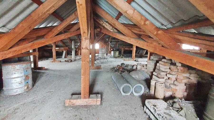 Spatiu productie sau birouri - 320 mp - 10