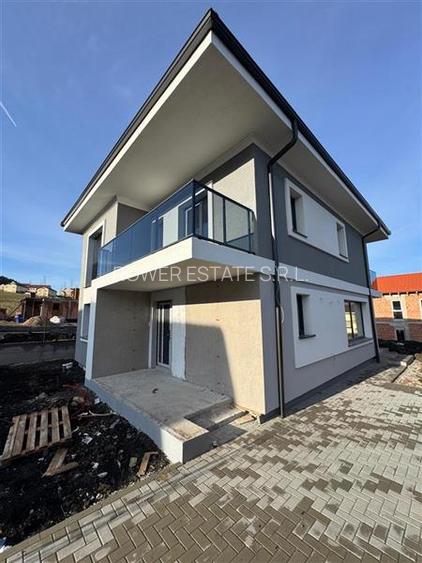 Casa Individuala situata in Chinteni,120 mp utili + suprafata teren 500 mp! - 2