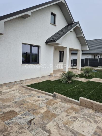 Valu lui Traian - zona linistita - casa moderna cu dotari de lux - 11