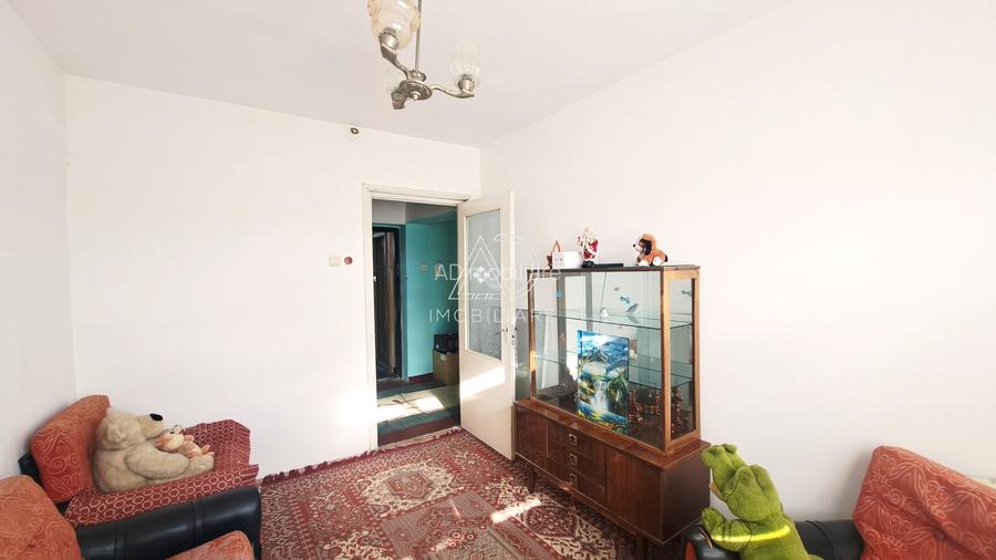 Apartament 3 camere de Vanzare Bumbesti Jiu, Str Jiului - 8