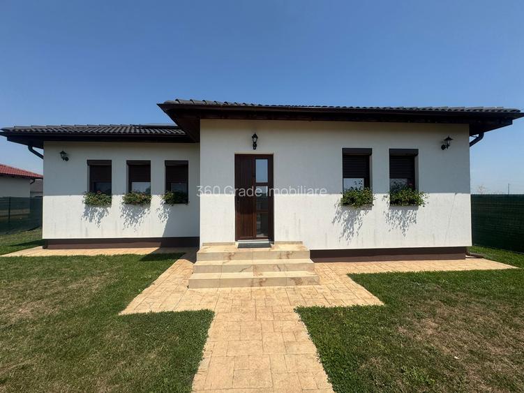 Casă Individuală Mobilată & Utilată | Toate Utilitatile Moșnița Nouă | Comision - 3