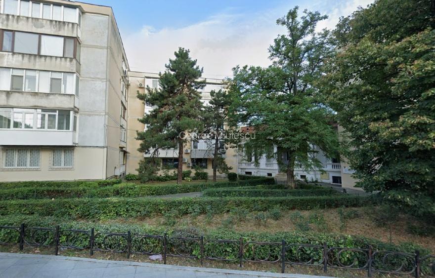 Locatie ultracentrala, confort intr-o zona foarte linistita - 14