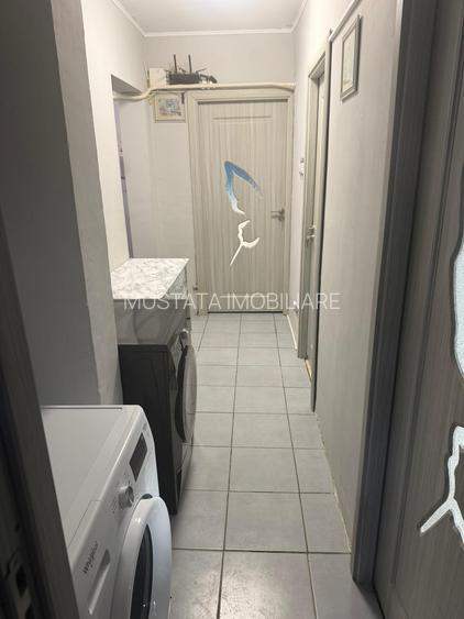 Apartament 3 camere confort 1 decomandat, zona Progresu, etaj 3/4. - 10