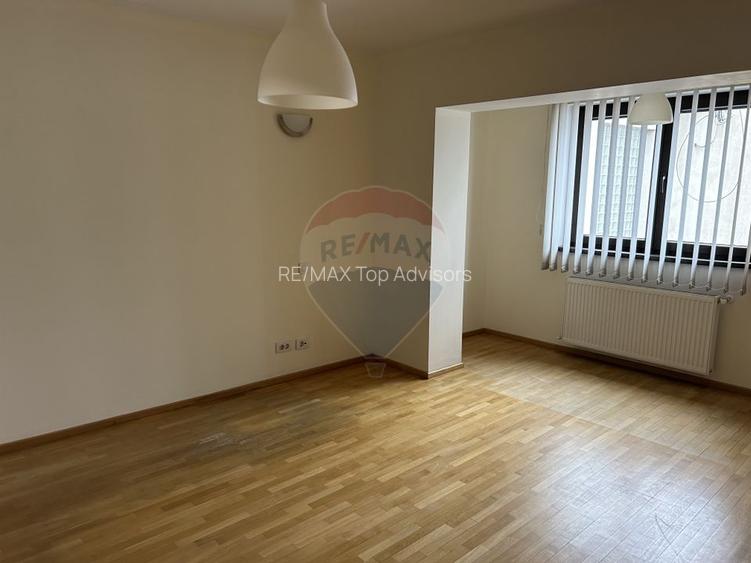 Apartament cu 3 camere de închiriat în zona Baneasa - 4