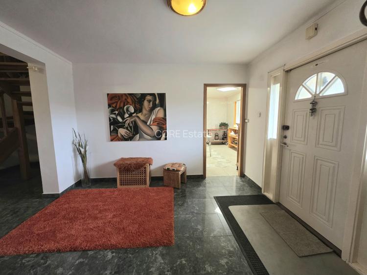 Vilă deosebită de vânzare în Otopeni langa ''Ana Aslan'' - 16