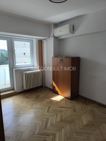 4 Camere |Splaiul Independentei  | Metrou | 3 Balcoane |  Pretabil Birou | - 10