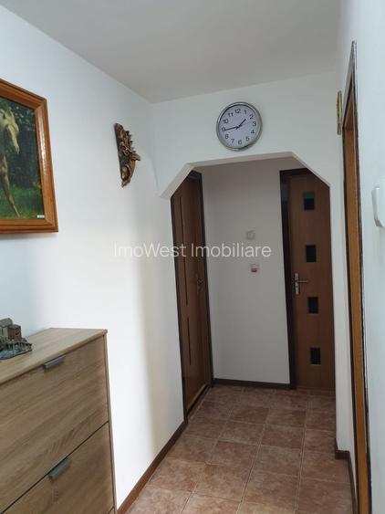 Girocului | 2 Camere | Decomandat | Centrala proprie | Mobilat si utilat - 8