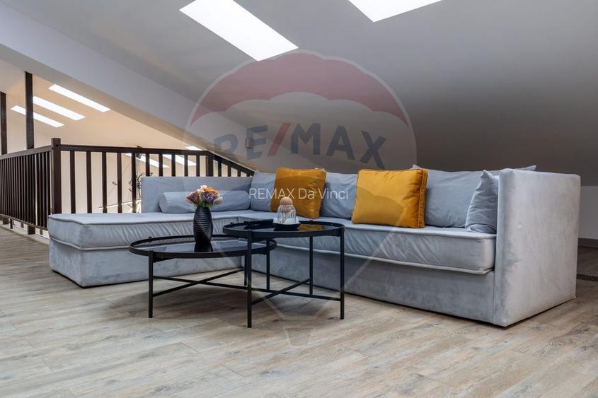 Apartament cu 4 camere de vânzare - 20