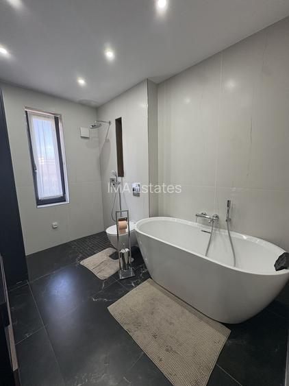 Vila  cu finisaje si mobila de lux, aproape de Cambridge School - 11