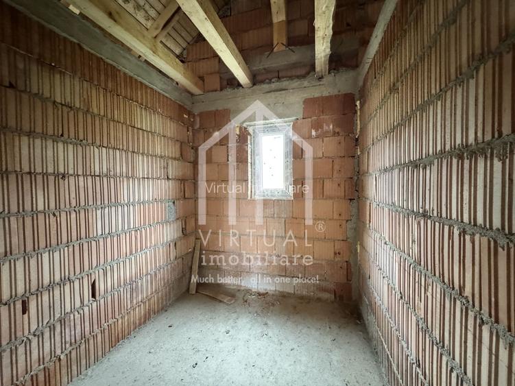 Trei imobile cu teren de 1180mp, 2 casa noi, pivnita,  Sura mare - 11