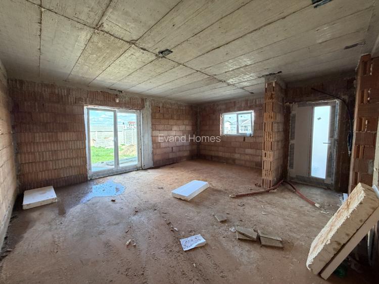 Duplex 3 camere si 2 bai - Mosnita - Comision 0% - 3