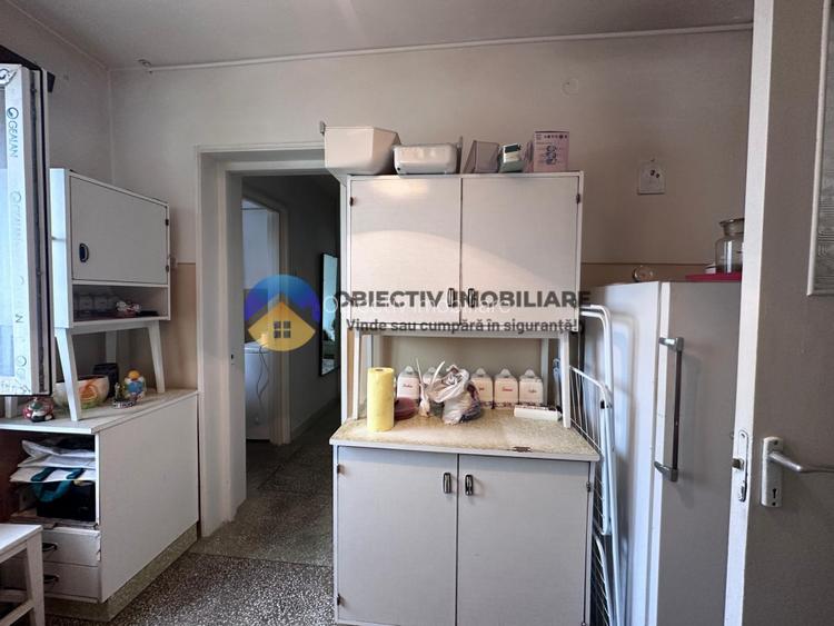 Apartament  2 camere ETAJ 2- zona Maratei  - 12