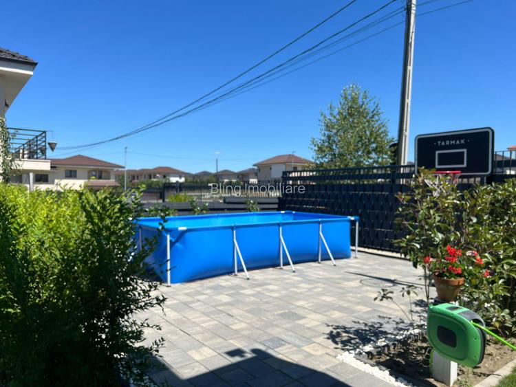  Casa moderna cu panouri fotovoltaice si curte amenajata, Dezmir - 10