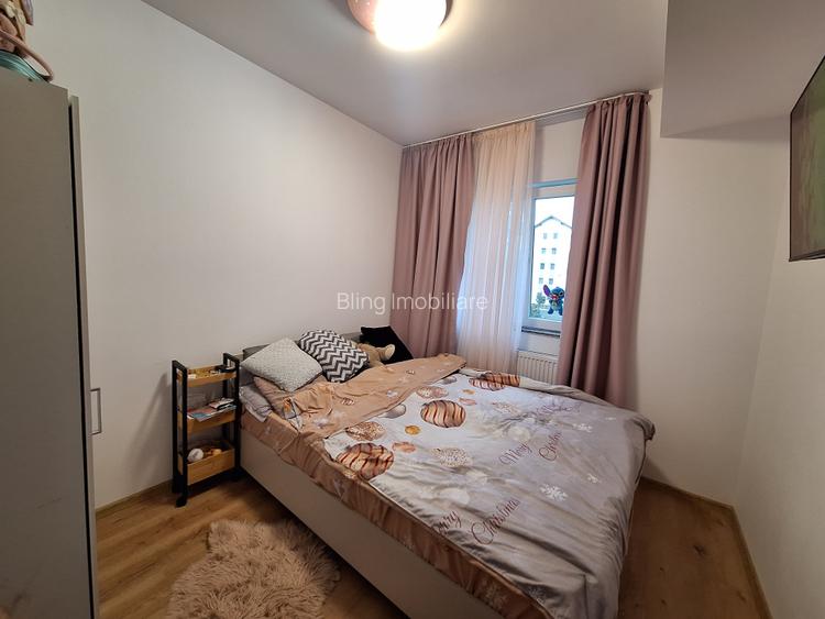 Apartament cu 3 camere, 54 mp, balcon, zona Terra - 5
