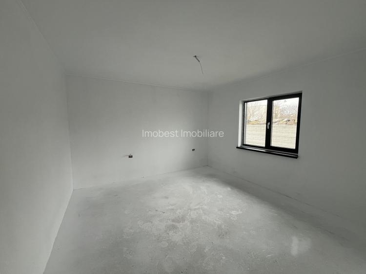 Exclusivitate, casa la sol cu posibilitate de mansardare, 3 camere, Valu lui Tr! - 4