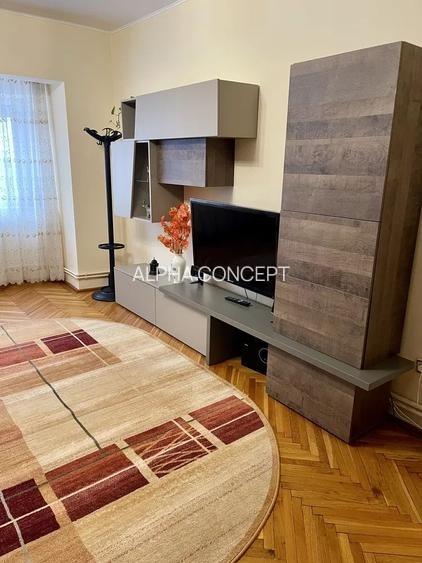 Faleza Nord de închiriat 3 camere - 4