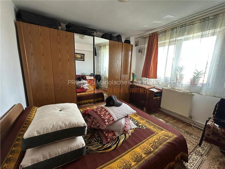 Apartament 3 camere cf1 decomandat zona Centru - 3