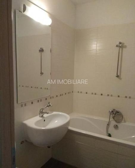 GARSONIERA - ASMITA GARDENS, CENTRALA PROPRIE, BLOC NOU, METROU 8 MIN - 6