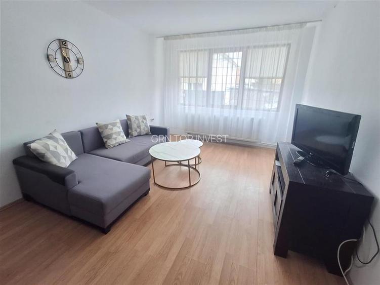 Apartament 3 camere decomandat 2 bai zona Strand - 10