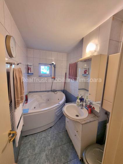 Apartament 3 camere, foarte spațios, et.2/8, zona Steaua, la cheie! - 11