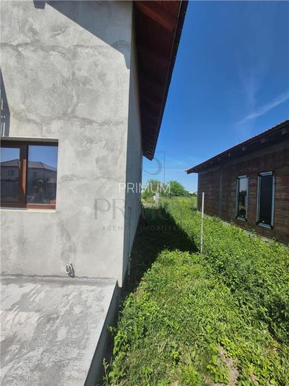 Casa Individuala - intabulata - la gri - zona foarte buna - 10