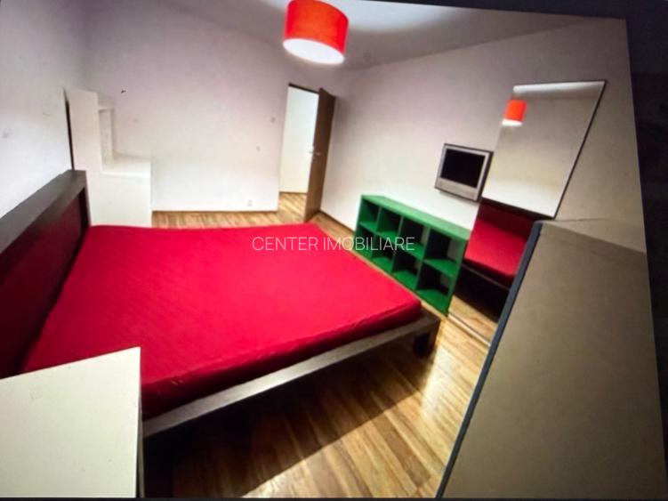 UNIRII,Biblioteca Națională, 3 camere deosebit, 100 mp, etaj 1, terase - 20