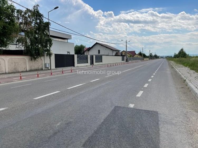 LOTURI teren INTRAVILAN situate pe Str. CUZA VODA - 5