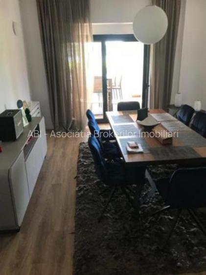 Vila cu piscina pe malul Lacului Snagov teren 2000mp 6900eu/luna sau 1950k vanza - 11