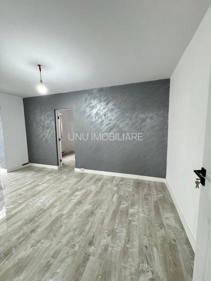 Etaj 2 - Alexandru - Chimicale - 2 camere - renovat - liber - 7