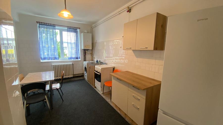 Apartament de închiriat, 2 camere, 60 mp, Plopilor zona Platinia - 7