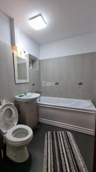 Apartament 3 camere în Răcădau, zonă liniștită - 14