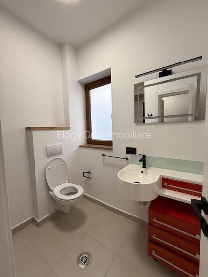 Închiriere apartament 2 camere semimobilat cu adresa pe Bulevardul Aviatorilor - 9