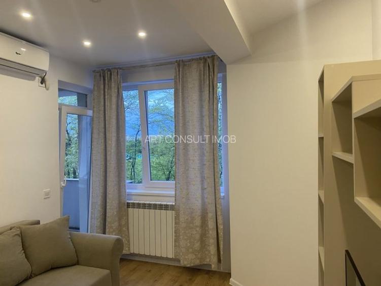 Apartament 2 camere | Ghencea | Semidecomandat | Balcon | Aer conditionat - 2
