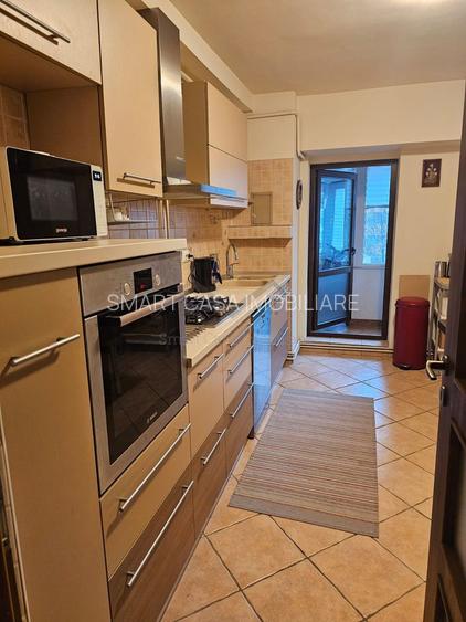 Apartament 3 camere decomandat Pacurari etajul 2 - 7