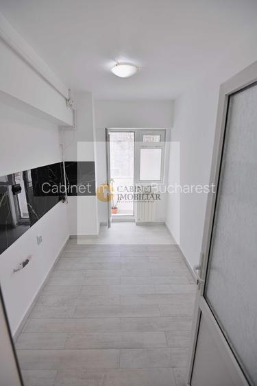 2 camere I Bd Decebal -Rond Alba Iulia I Etaj 1/8 I Bloc 1990 - 4