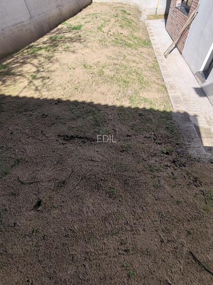 Casa individuala, semifinsata, zona Tautiului - 4