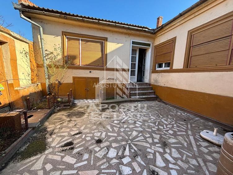 Casa cu 5 camere, 777 mp teren la MOLDOVA VECHE, ideal casa de vacanta - 8