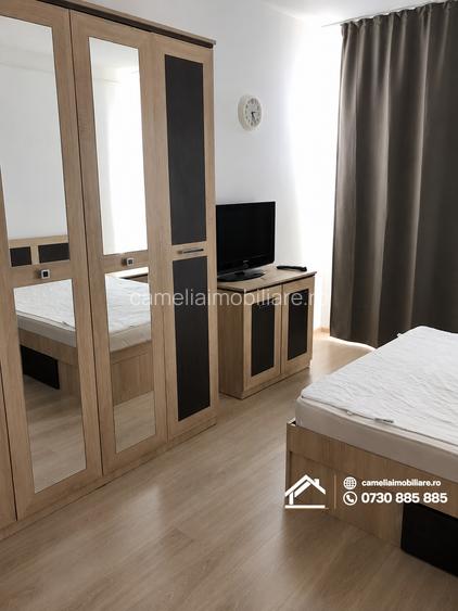 3 camere între metrou Unirii și Tineretului, Parcul Carol, vedere Casa Poporului - 2